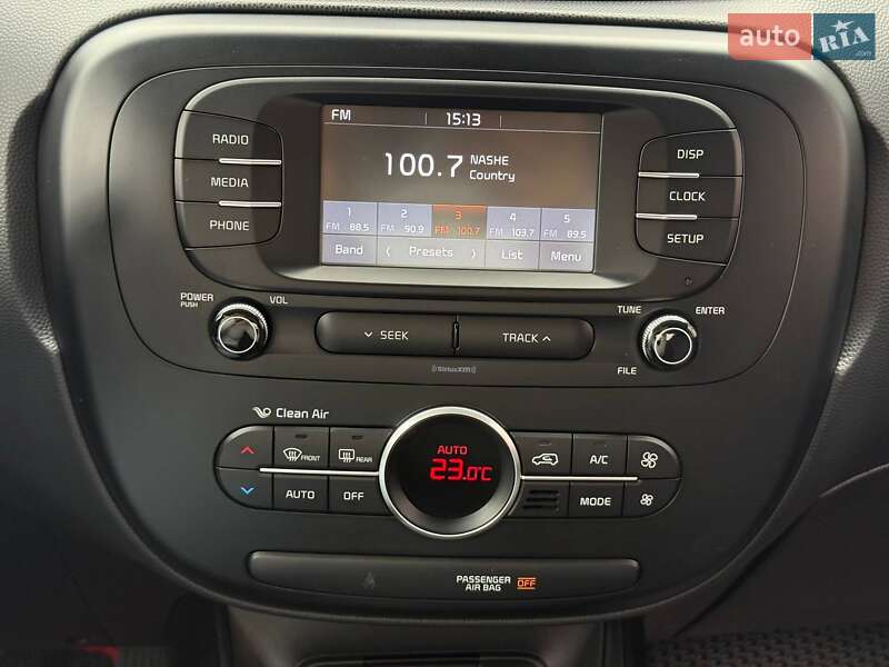 Внедорожник / Кроссовер Kia Soul 2017 в Ровно