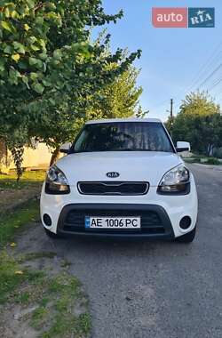 Позашляховик / Кросовер Kia Soul 2011 в Кам'янському