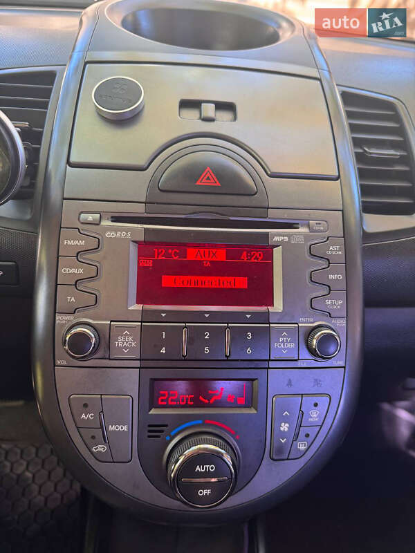 Позашляховик / Кросовер Kia Soul 2011 в Одесі