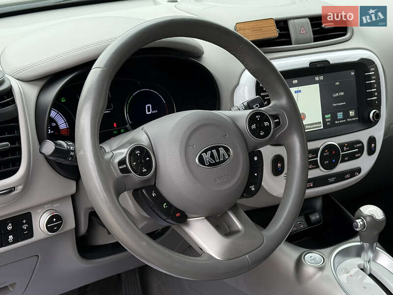 Позашляховик / Кросовер Kia Soul 2018 в Тернополі