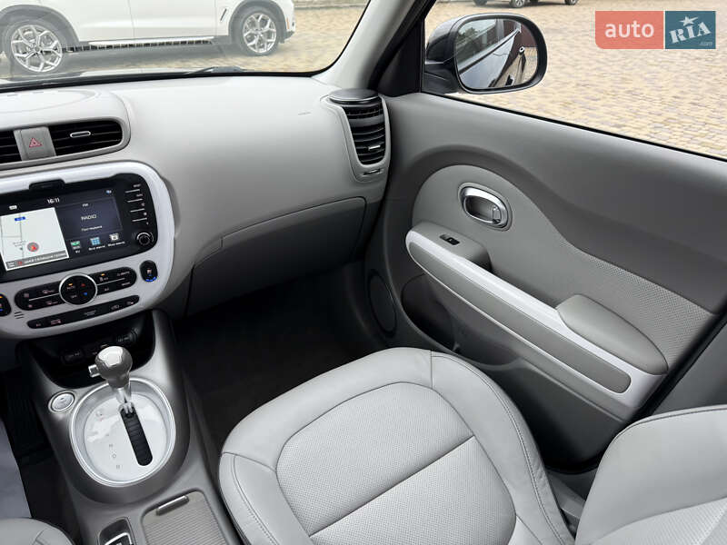 Позашляховик / Кросовер Kia Soul 2018 в Тернополі