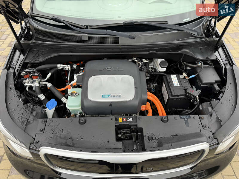 Позашляховик / Кросовер Kia Soul 2018 в Тернополі