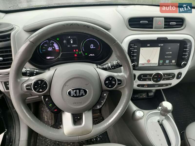 Позашляховик / Кросовер Kia Soul 2017 в Львові