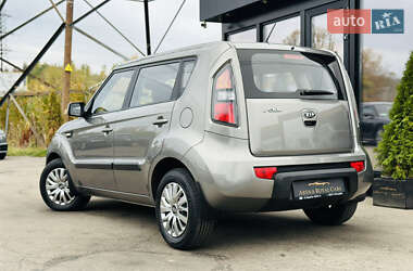 Внедорожник / Кроссовер Kia Soul 2011 в 