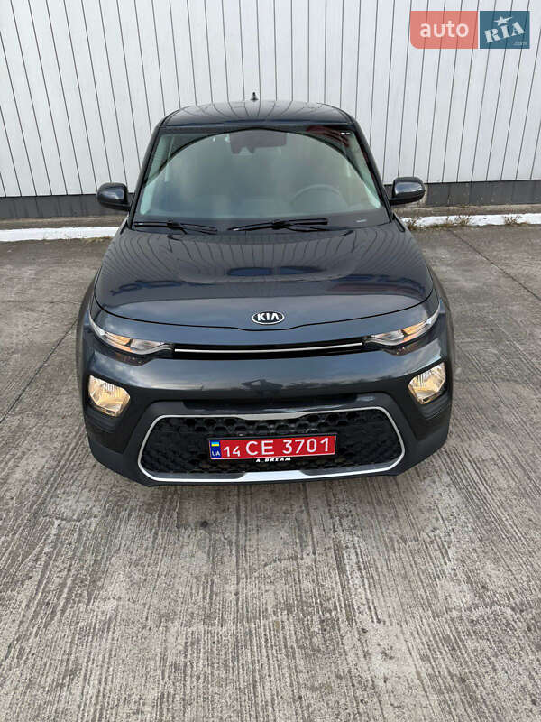 Внедорожник / Кроссовер Kia Soul 2020 в Черновцах