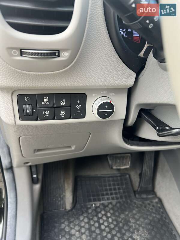 Внедорожник / Кроссовер Kia Soul 2016 в Одессе