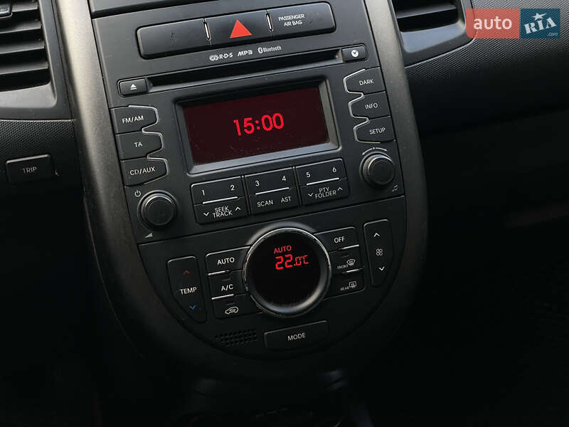 Позашляховик / Кросовер Kia Soul 2012 в Одесі