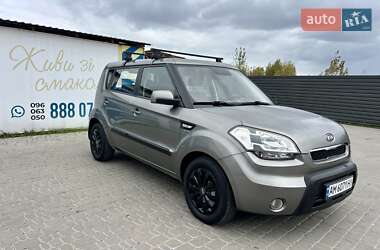 Позашляховик / Кросовер Kia Soul 2011 в Києві