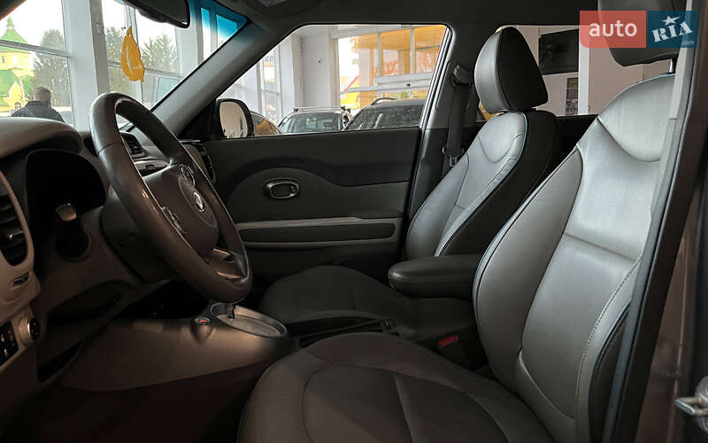 Позашляховик / Кросовер Kia Soul 2015 в Шептицькому