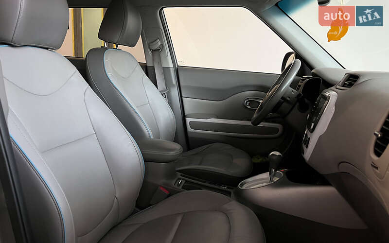 Позашляховик / Кросовер Kia Soul 2015 в Шептицькому