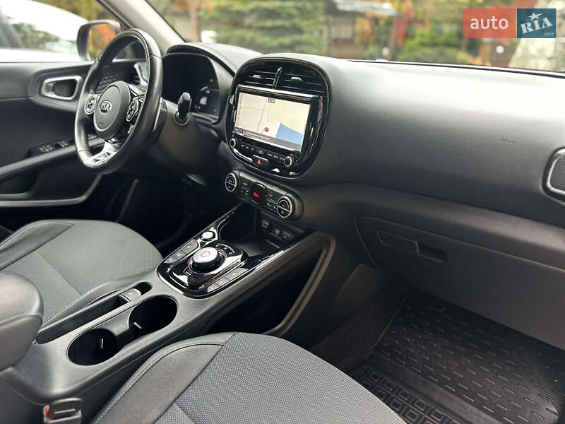 Внедорожник / Кроссовер Kia Soul 2020 в Дрогобыче фото 43 Внедорожник / Кроссовер Kia Soul 2020 в Дрогобыче