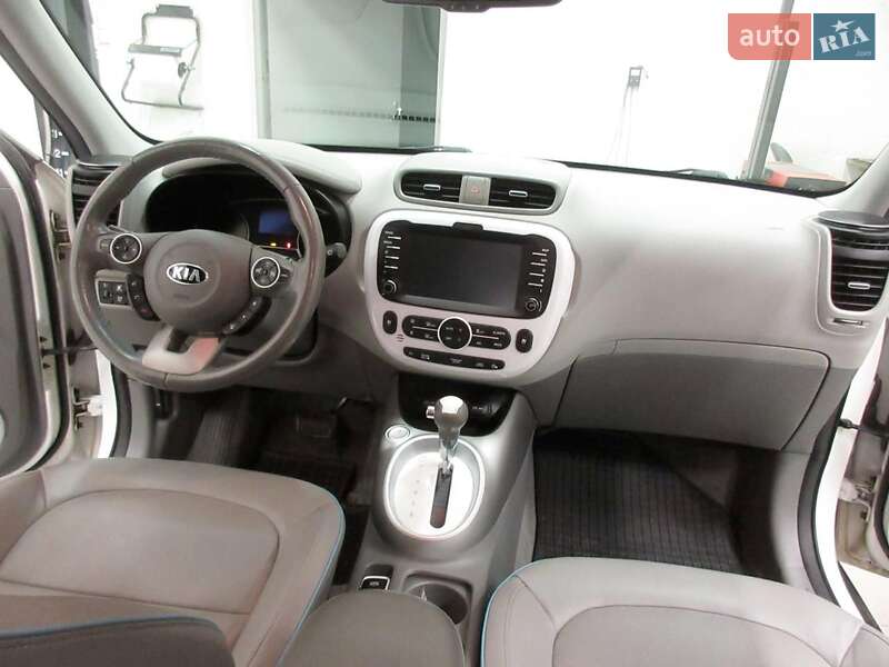 Внедорожник / Кроссовер Kia Soul 2018 в Звягеле
