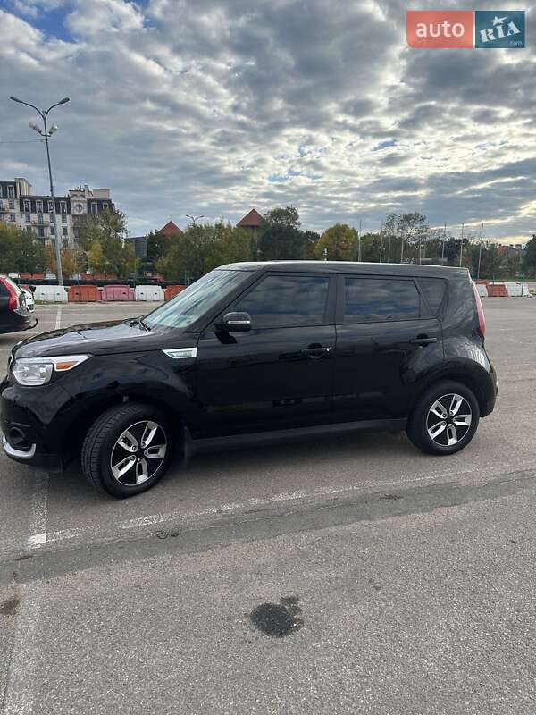 Позашляховик / Кросовер Kia Soul 2016 в Одесі