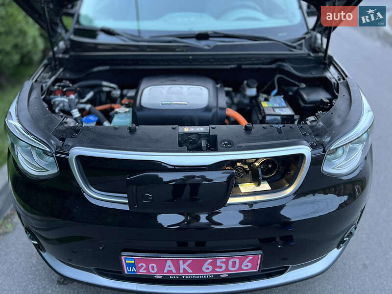 Позашляховик / Кросовер Kia Soul 2017 в Вінниці