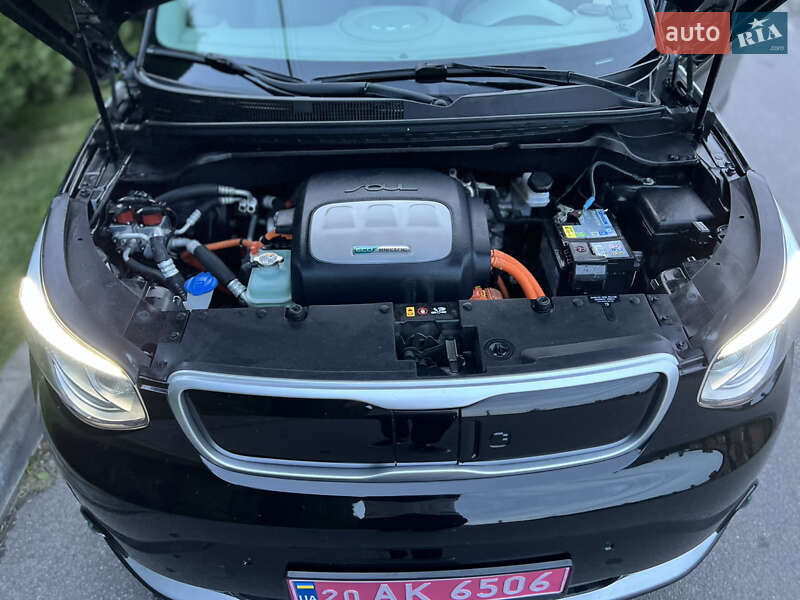 Позашляховик / Кросовер Kia Soul 2017 в Вінниці