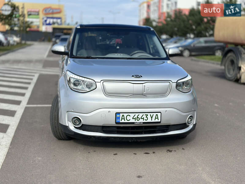 Внедорожник / Кроссовер Kia Soul 2017 в Ровно фото 6 Внедорожник / Кроссовер Kia Soul 2017 в Ровно