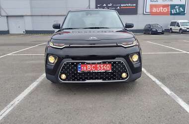 Внедорожник / Кроссовер Kia Soul 2021 в 