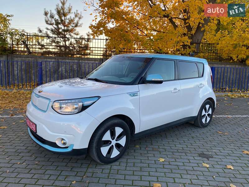 Внедорожник / Кроссовер Kia Soul 2015 в Тернополе