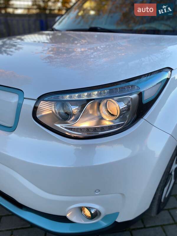 Внедорожник / Кроссовер Kia Soul 2015 в Тернополе
