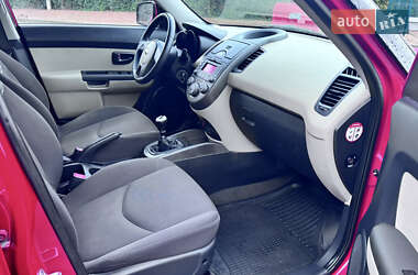 Внедорожник / Кроссовер Kia Soul 2009 в 