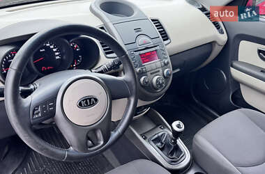 Внедорожник / Кроссовер Kia Soul 2009 в 