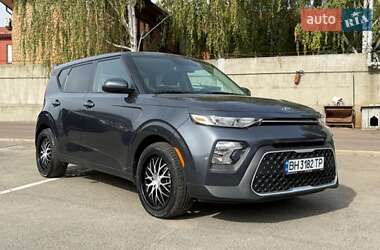 Внедорожник / Кроссовер Kia Soul 2020 в Измаиле