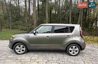 Внедорожник / Кроссовер Kia Soul 2017 в 