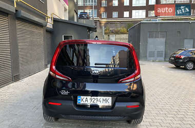 Позашляховик / Кросовер Kia Soul 2021 в  фото 4 Позашляховик / Кросовер Kia Soul 2021 в