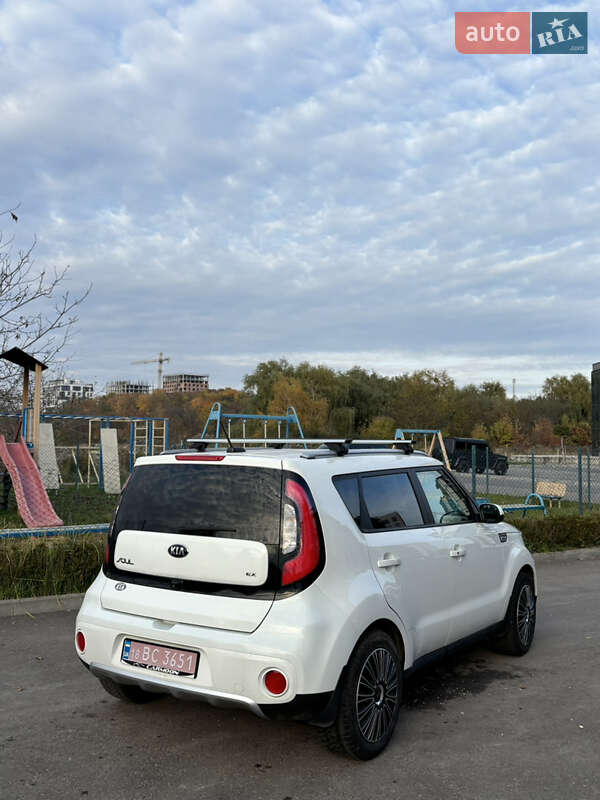 Внедорожник / Кроссовер Kia Soul 2018 в Ровно фото 10 Внедорожник / Кроссовер Kia Soul 2018 в Ровно