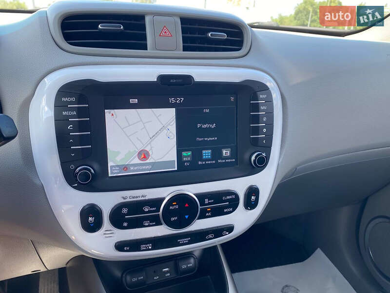 Внедорожник / Кроссовер Kia Soul 2016 в Житомире фото 15 Внедорожник / Кроссовер Kia Soul 2016 в Житомире