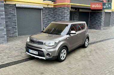 Внедорожник / Кроссовер Kia Soul 2017 в 