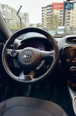 Внедорожник / Кроссовер Kia Soul 2017 в 