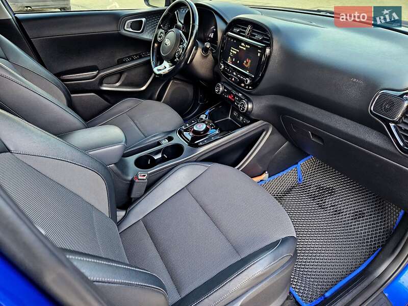 Внедорожник / Кроссовер Kia Soul 2021 в Подволочиске