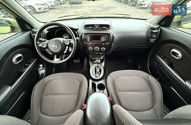 Позашляховик / Кросовер Kia Soul 2015 в 