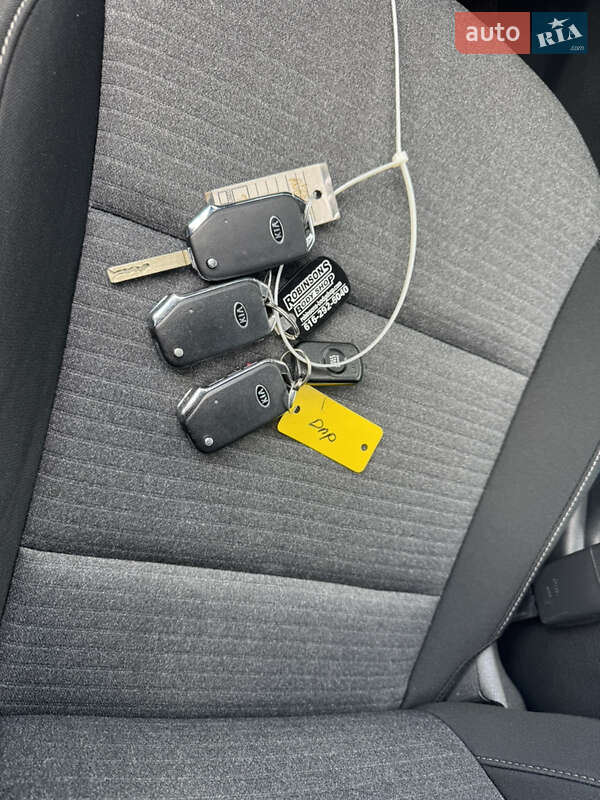 Внедорожник / Кроссовер Kia Soul 2020 в Черновцах