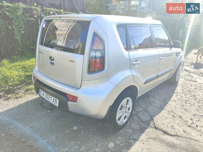 Позашляховик / Кросовер Kia Soul 2011 в Києві фото 10 Позашляховик / Кросовер Kia Soul 2011 в Києві