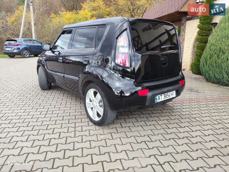 Внедорожник / Кроссовер Kia Soul 2008 в Ивано-Франковске фото 8 Внедорожник / Кроссовер Kia Soul 2008 в Ивано-Франковске