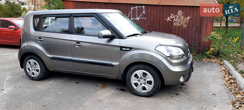 Внедорожник / Кроссовер Kia Soul 2011 в Киеве фото 4 Внедорожник / Кроссовер Kia Soul 2011 в Киеве