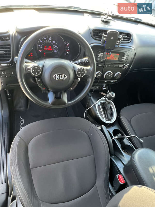 Позашляховик / Кросовер Kia Soul 2016 в Борисполі