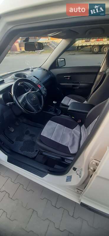 Внедорожник / Кроссовер Kia Soul 2009 в Львове