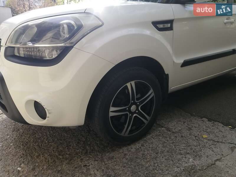 Внедорожник / Кроссовер Kia Soul 2012 в Одессе фото 6 Внедорожник / Кроссовер Kia Soul 2012 в Одессе