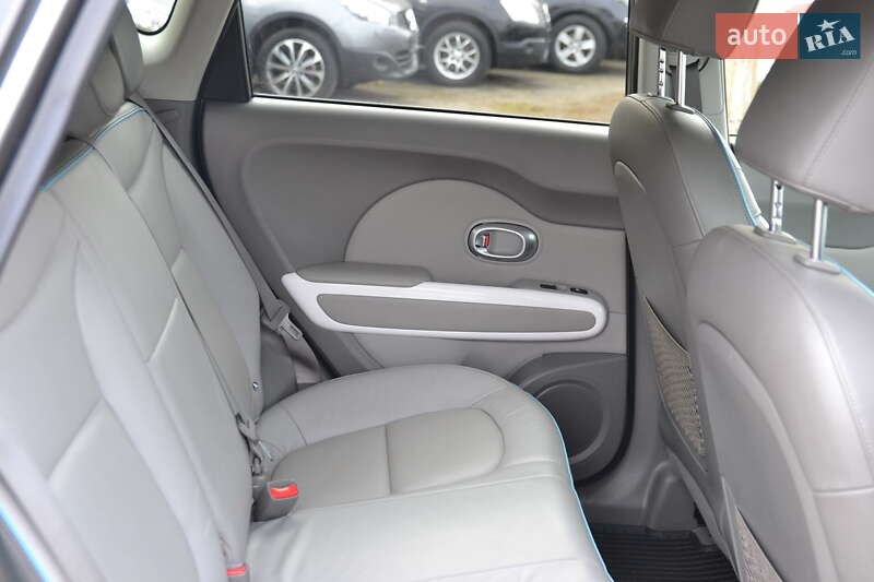 Внедорожник / Кроссовер Kia Soul 2016 в Луцке фото 21 Внедорожник / Кроссовер Kia Soul 2016 в Луцке