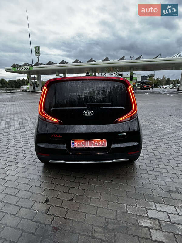 Внедорожник / Кроссовер Kia Soul 2019 в Киеве