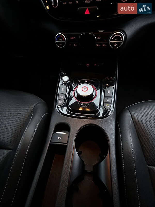 Внедорожник / Кроссовер Kia Soul 2019 в Киеве