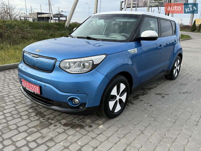 Внедорожник / Кроссовер Kia Soul 2014 в Львове