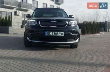 Внедорожник / Кроссовер Kia Soul 2015 в Костополе