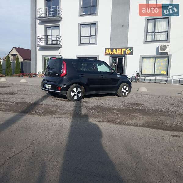 Внедорожник / Кроссовер Kia Soul 2015 в Костополе