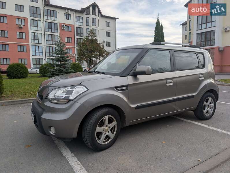 Внедорожник / Кроссовер Kia Soul 2008 в Здолбунове