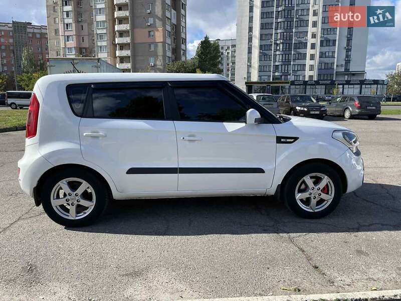 Внедорожник / Кроссовер Kia Soul 2013 в Черкассах фото 3 Внедорожник / Кроссовер Kia Soul 2013 в Черкассах