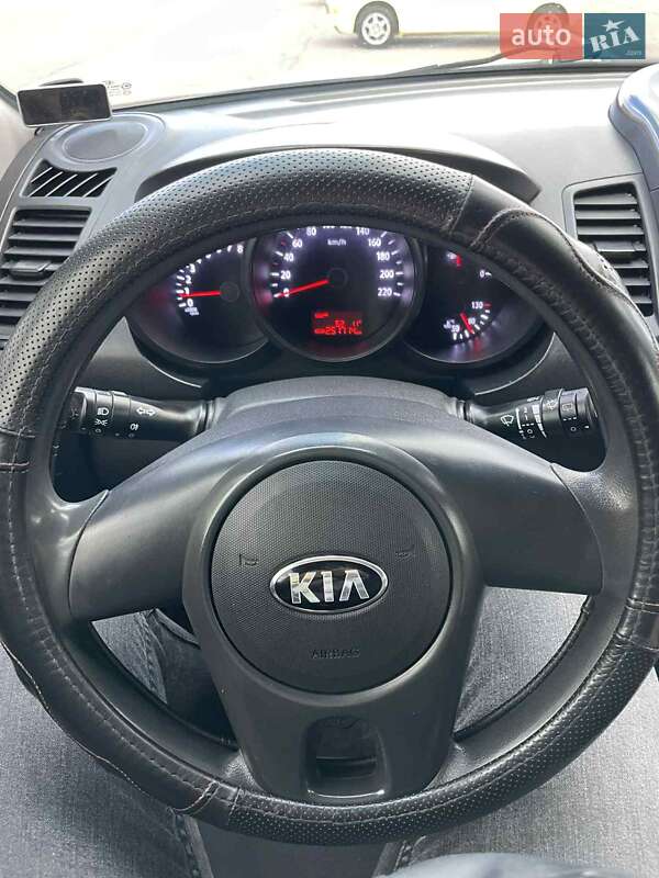 Внедорожник / Кроссовер Kia Soul 2013 в Черкассах фото 10 Внедорожник / Кроссовер Kia Soul 2013 в Черкассах